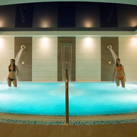 Imperial Park Unitursa *